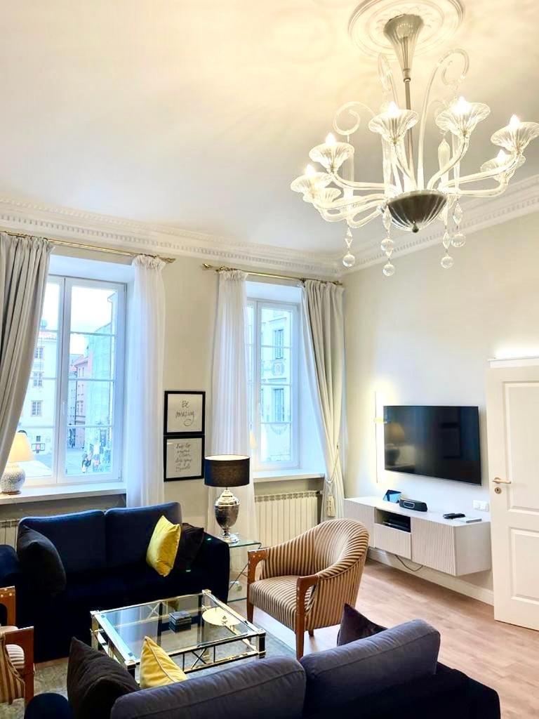 Luxury Apartments Mondrian Market Square III ワルシャワ 部屋 写真