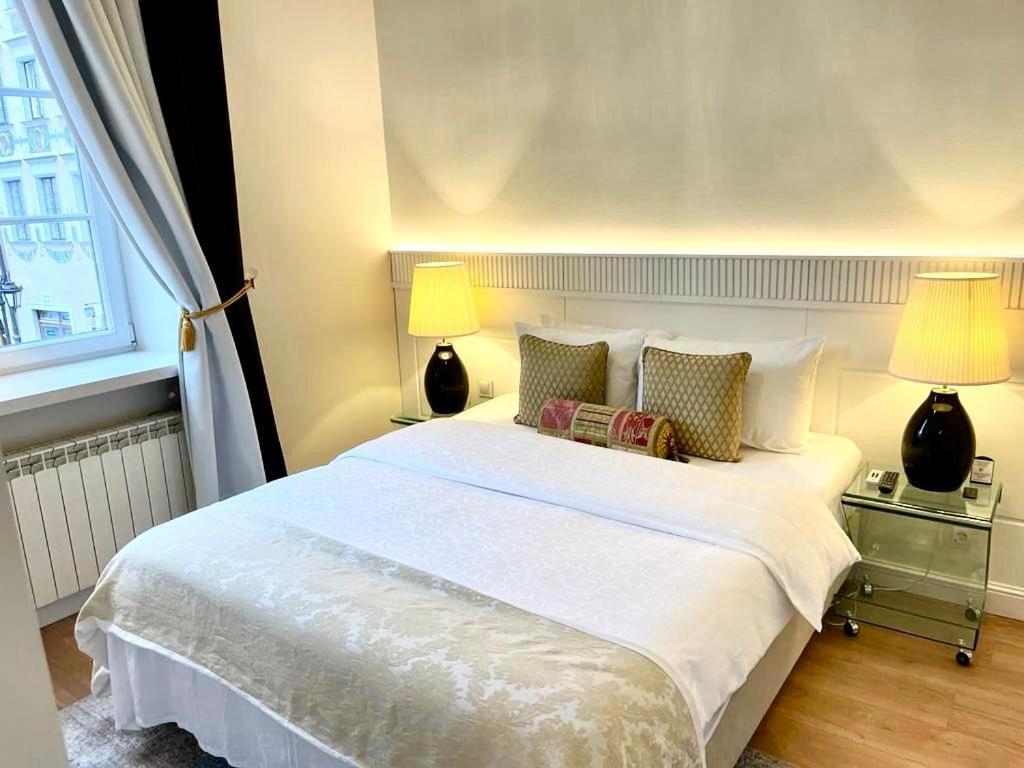 Luxury Apartments Mondrian Market Square III ワルシャワ 部屋 写真