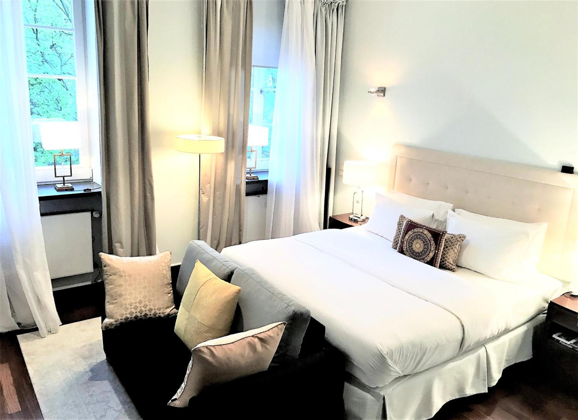 Luxury Apartments Mondrian Market Square III ワルシャワ 部屋 写真