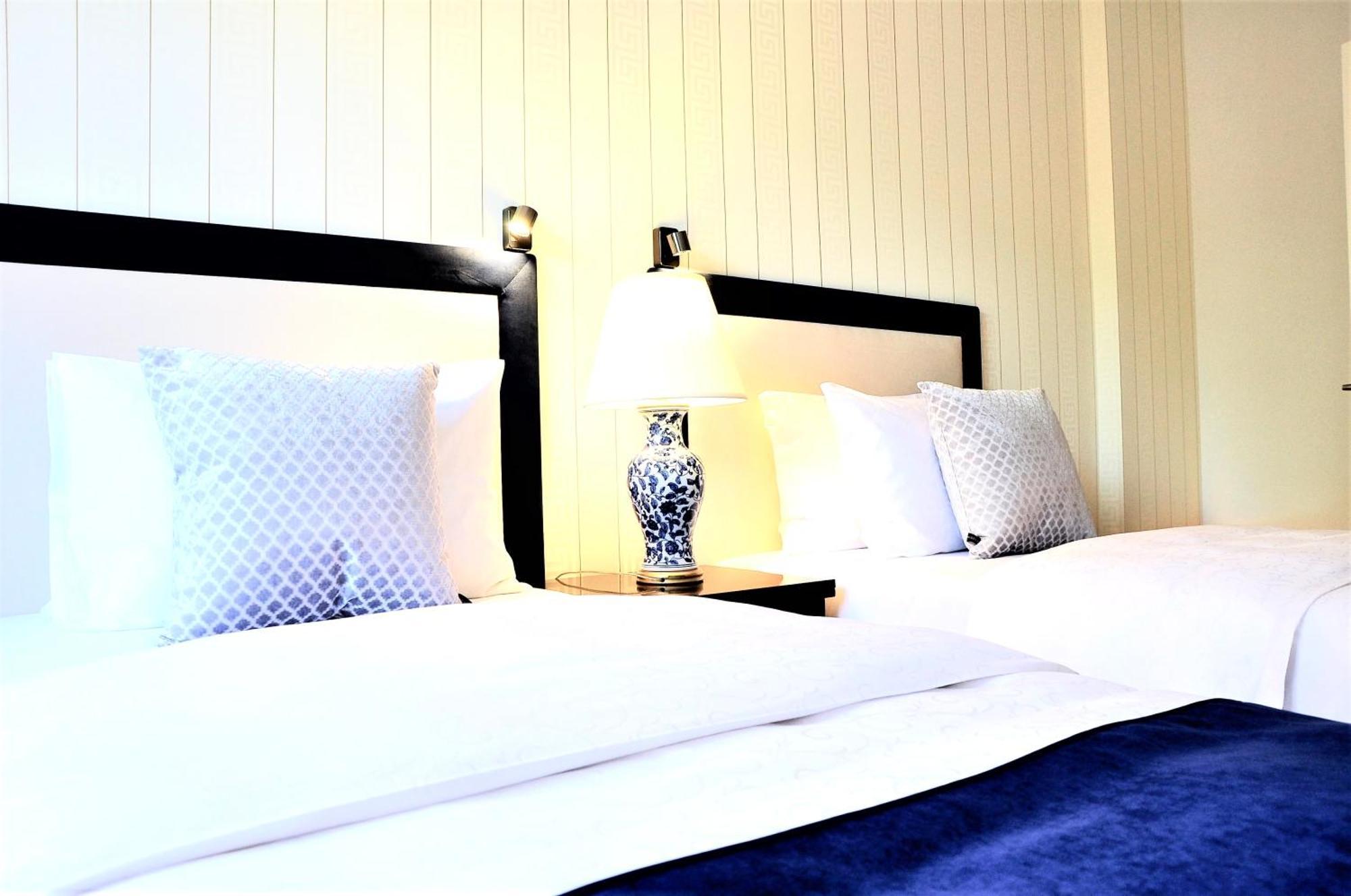 Luxury Apartments Mondrian Market Square III ワルシャワ 部屋 写真