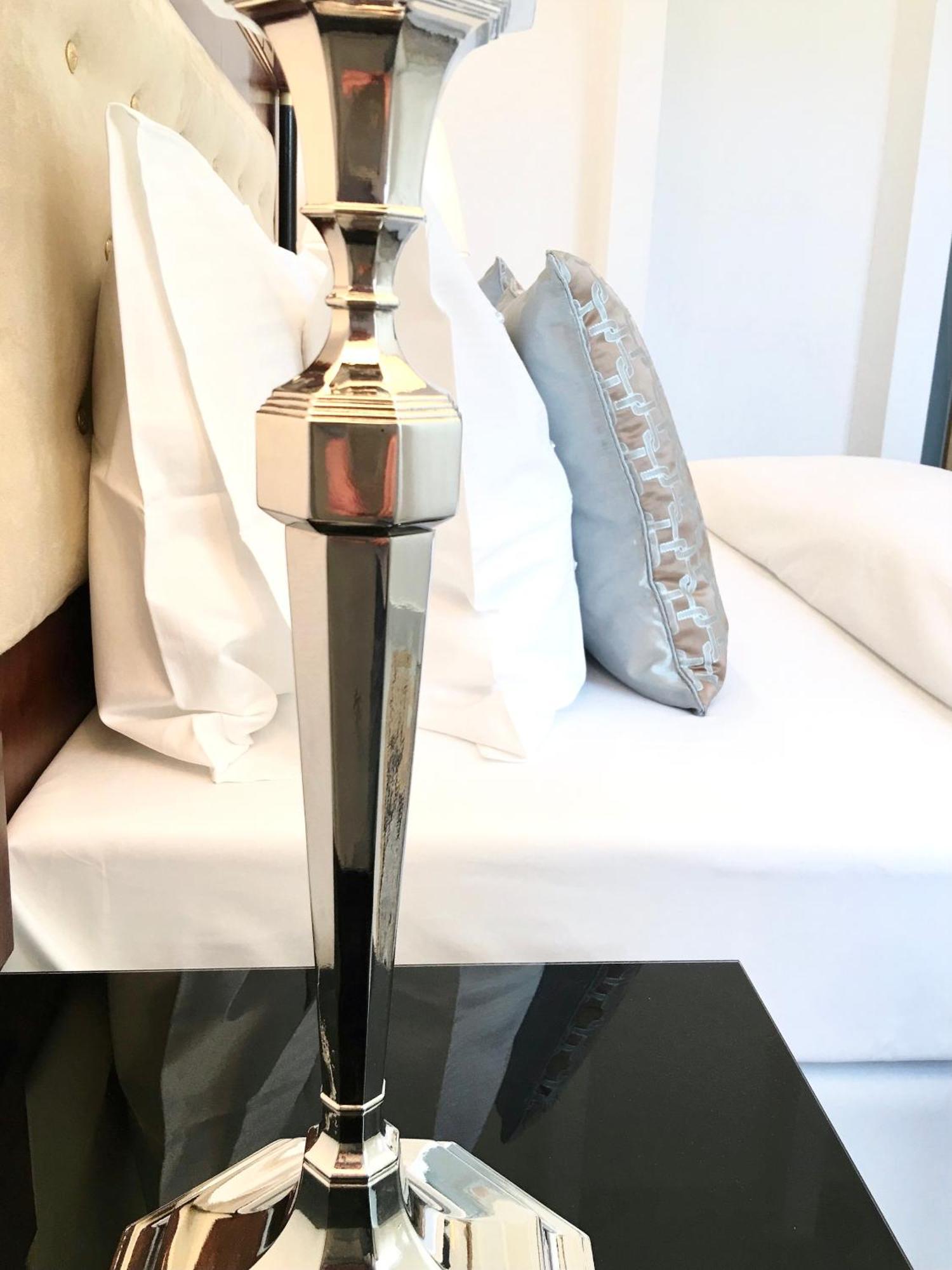 Luxury Apartments Mondrian Market Square III ワルシャワ 部屋 写真